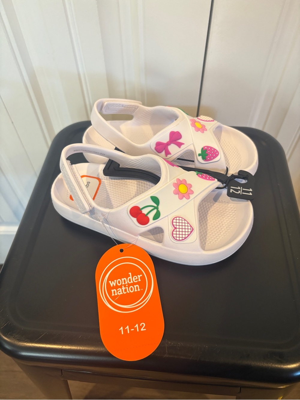 Wonder nation white sandals size 11/12